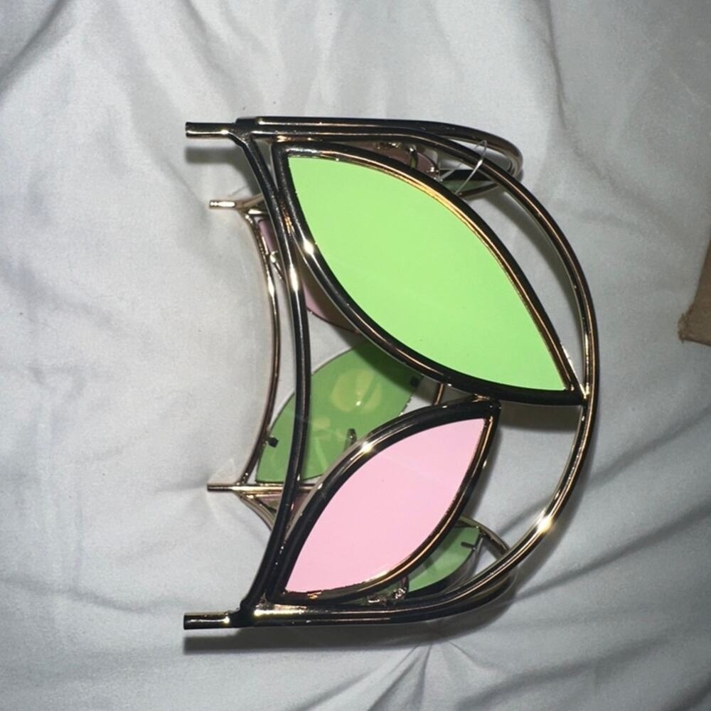 Bath and body works pink and green leaf candle holder 3‎ wick